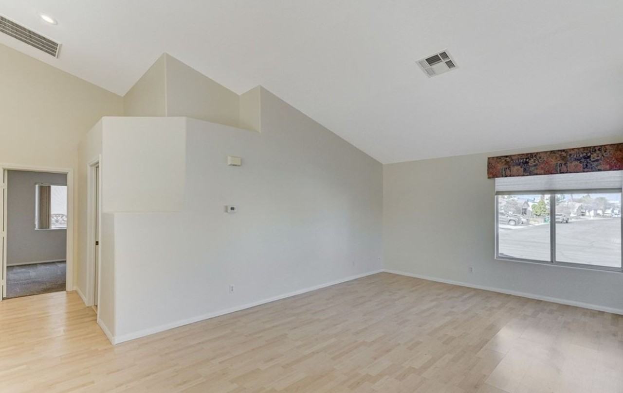 7633 Falconwing Ave - Photo 3 of 19