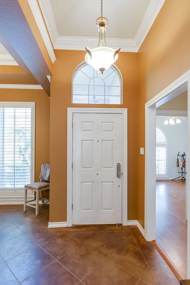 3021 Champion Cir - Photo 6 of 30