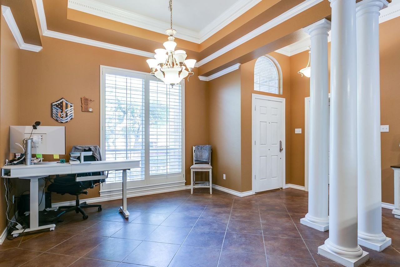 3021 Champion Cir - Photo 7 of 30