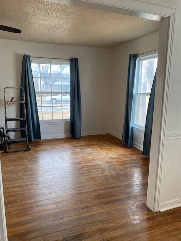 773 Sunset Dr - Photo 6 of 10