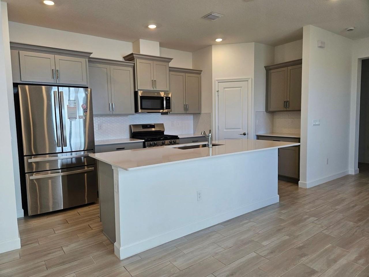 1374 Tangled Orchard Trce - Photo 2 of 17