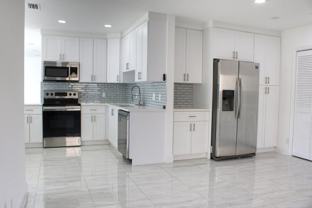 517 Nw 52nd St - Photo 1 of 1