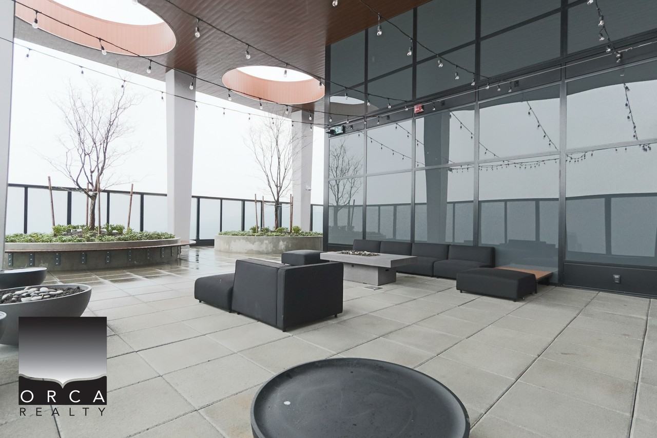 720 Farrow St - Photo 4 of 50