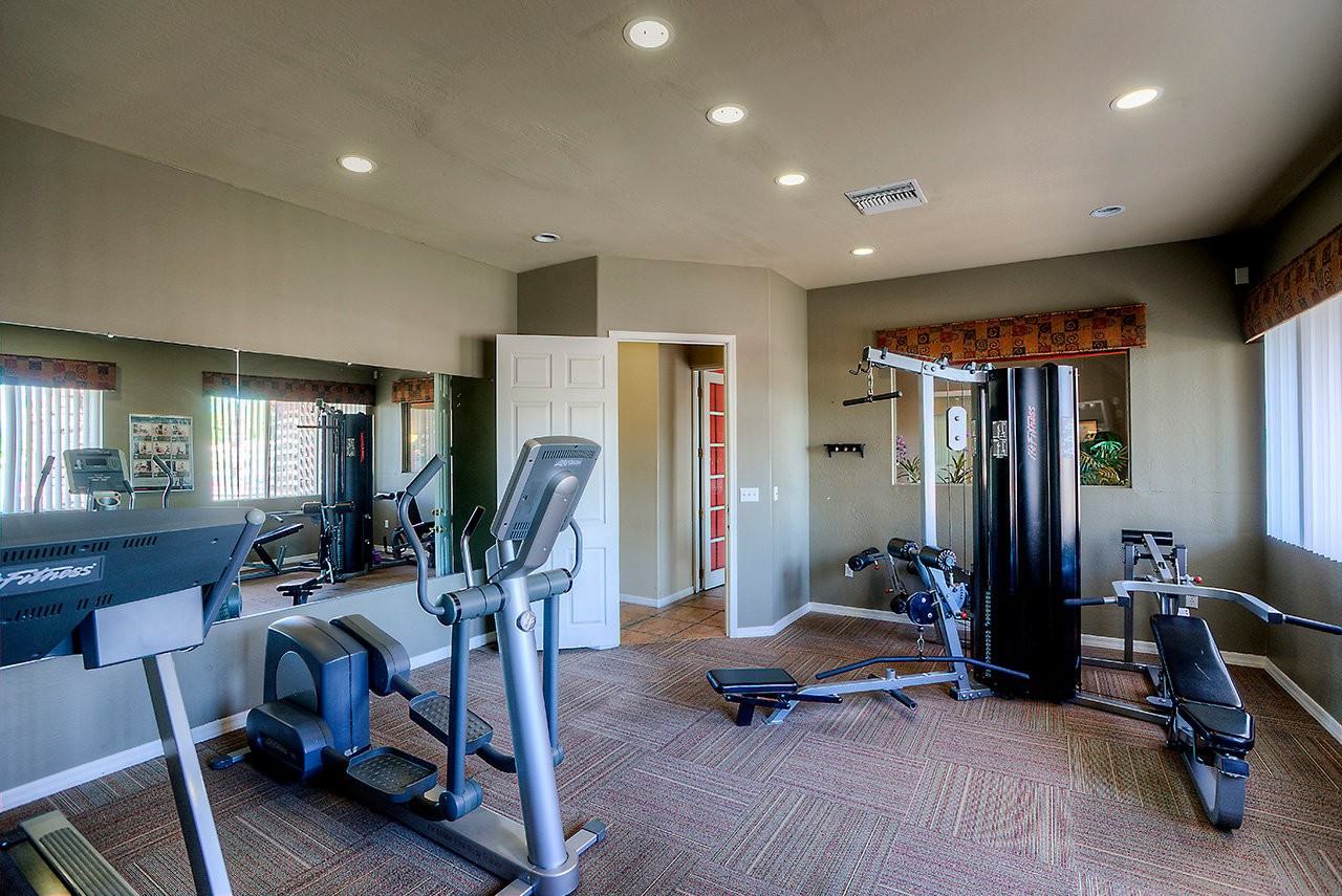 San Lucas Apartments - Photo 6 of 22