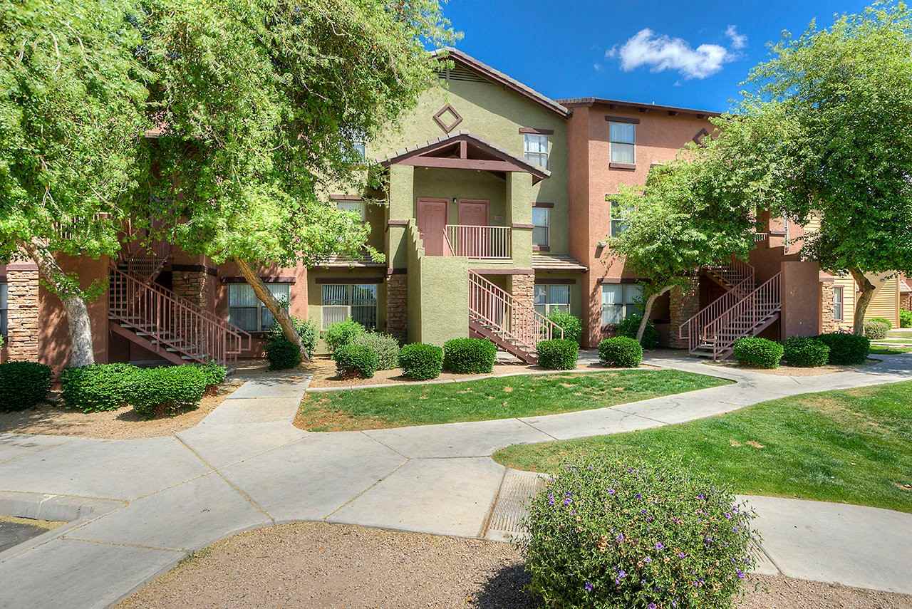 San Angelin Apartments - Photo 3 of 13