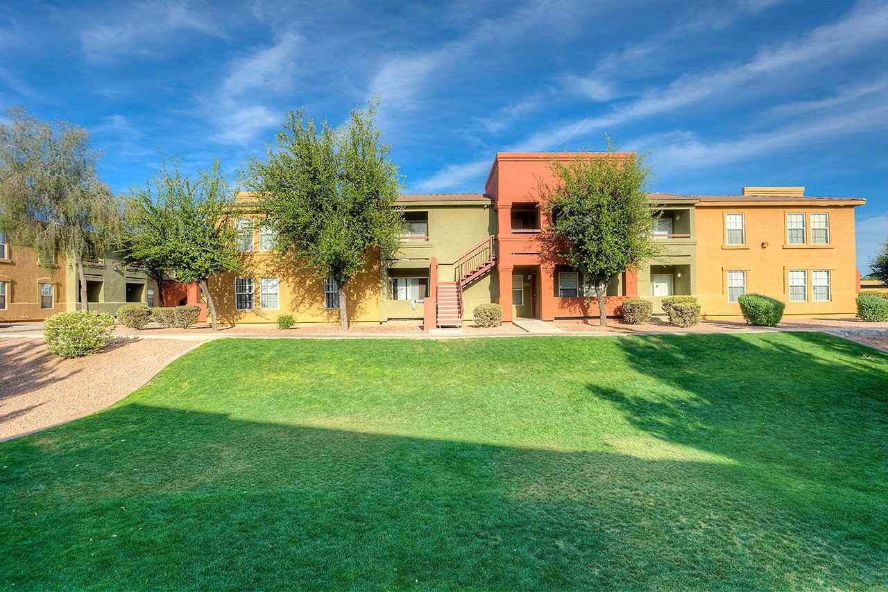 San Bellino Apartments - Photo 2 of 27