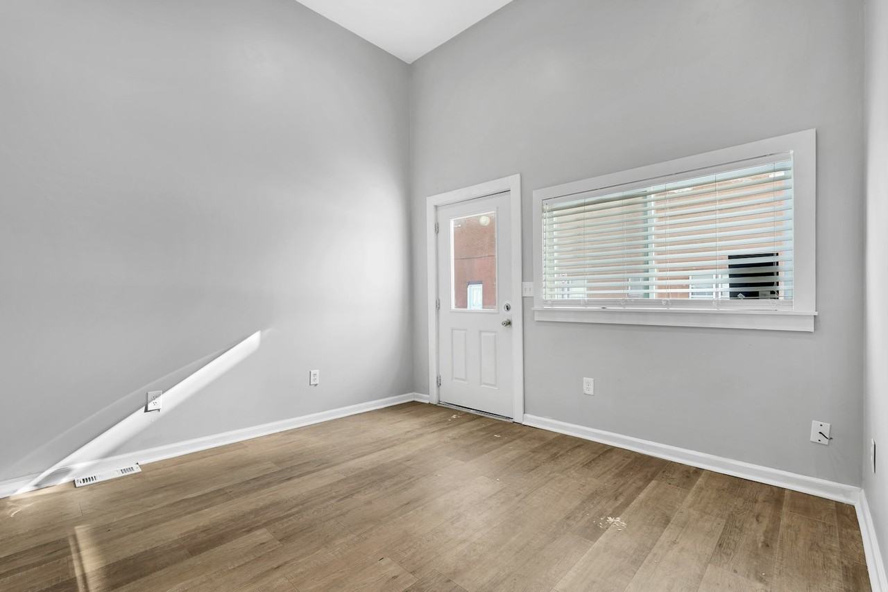 1518 Howard Street, Unit 3 - Photo 3 of 14