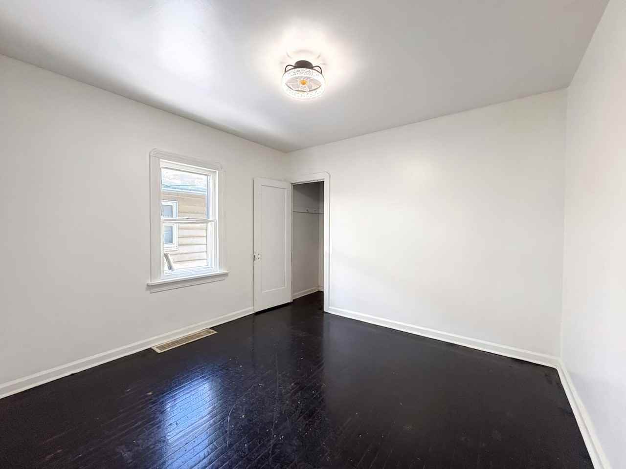 7913 Connecticut Avenue - Photo 6 of 11