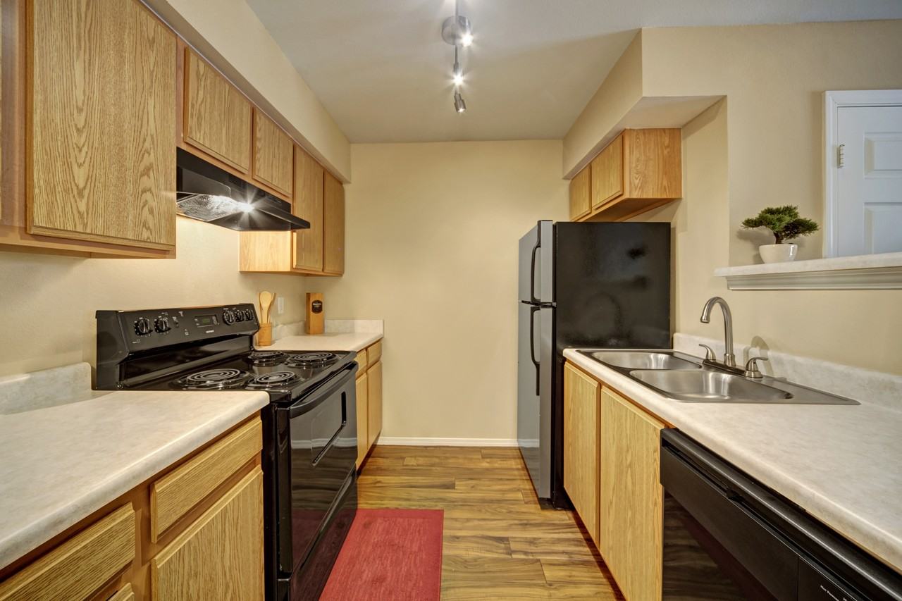 Summit Point - Photo 2 of 13