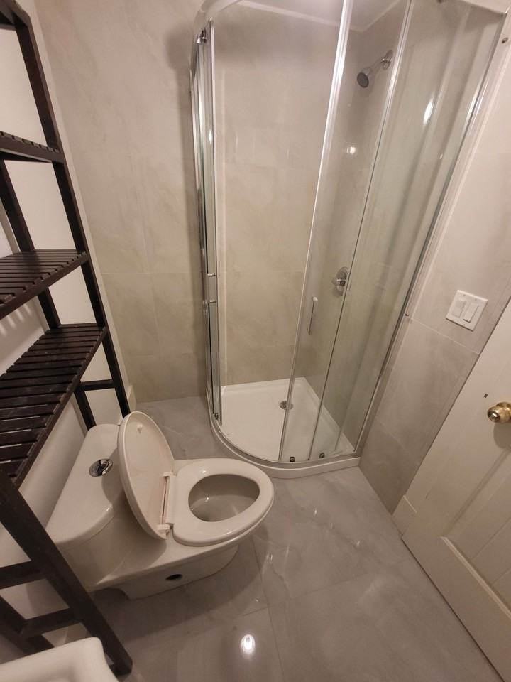 Grant St & Holdom Ave - Photo 4 of 10