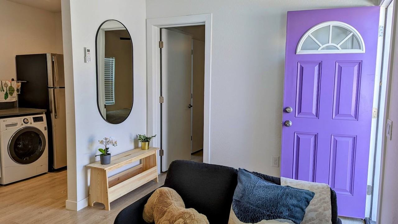 Aces on Apache - Photo 5 of 37