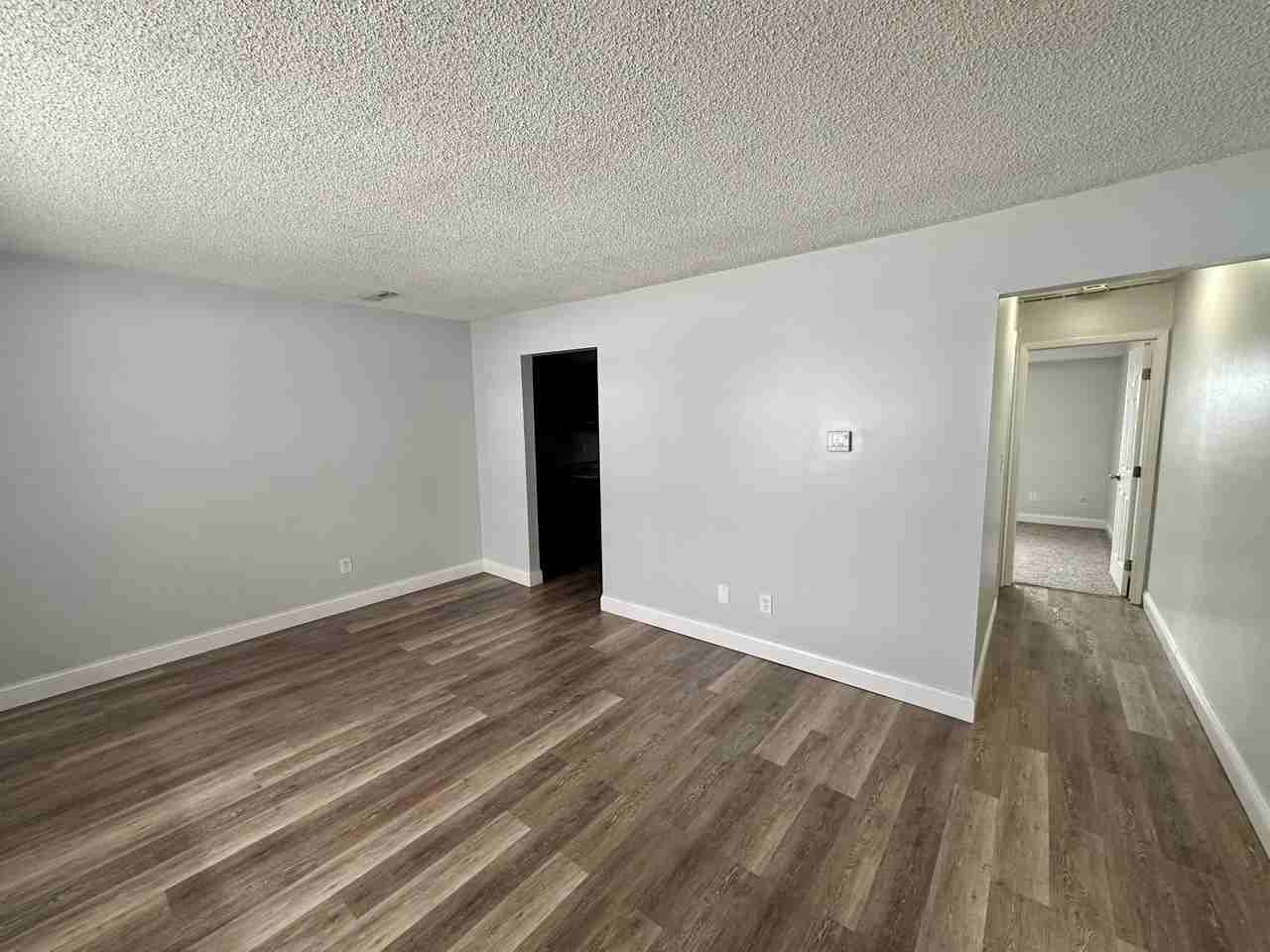 2605 Terrace Avenue - Photo 3 of 22