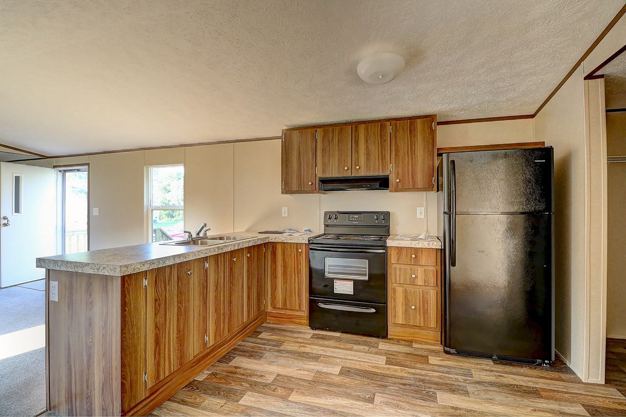 Pine Tree Village  (2748 Clineland Rd) - Photo 4 of 24