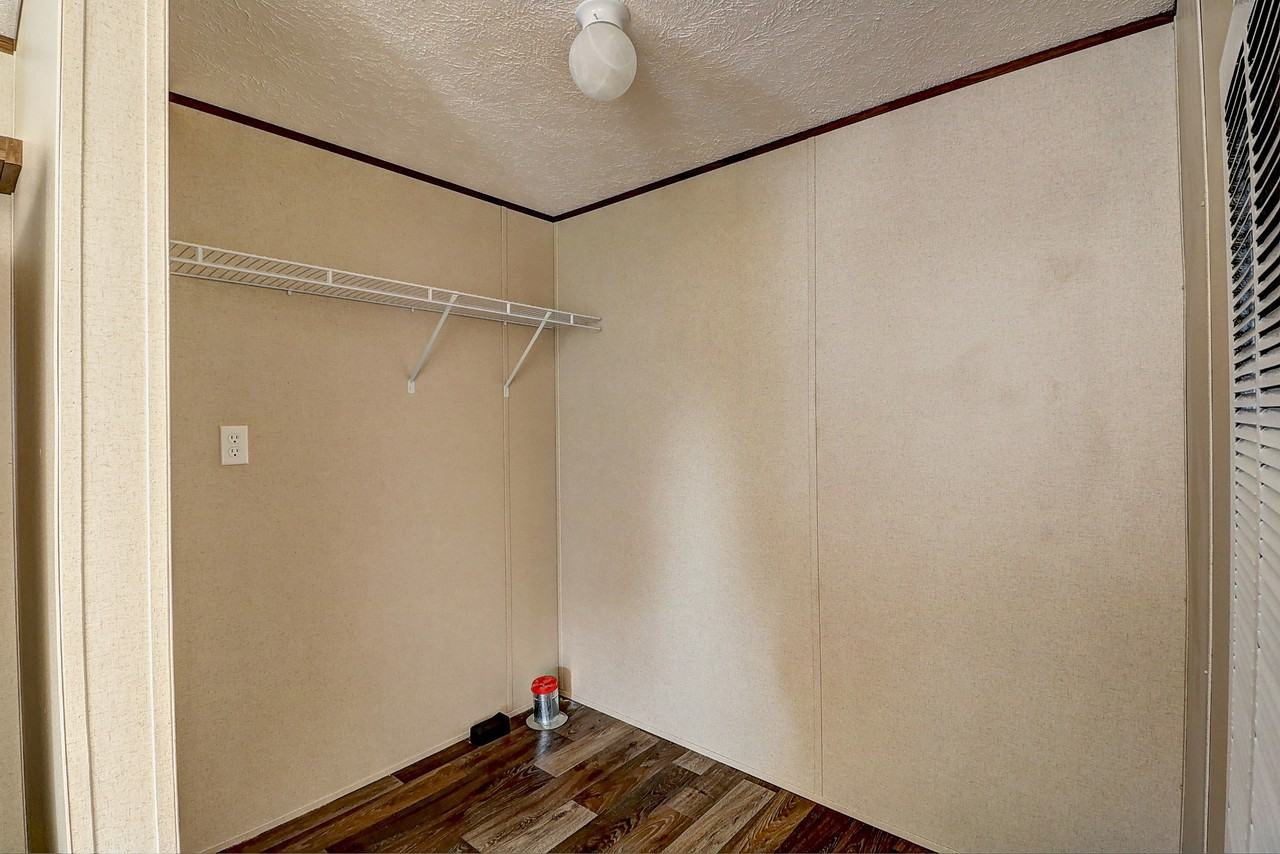 Pine Tree Village  (2748 Clineland Rd) - Photo 7 of 24