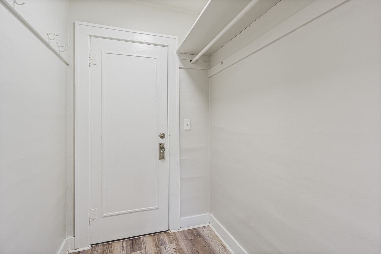 423 2nd Street Northeast - Photo 2 of 50