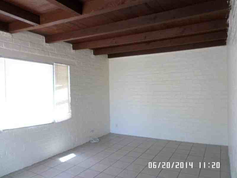 1209 // 3574 E. Bellevue Street - Photo 6 of 9