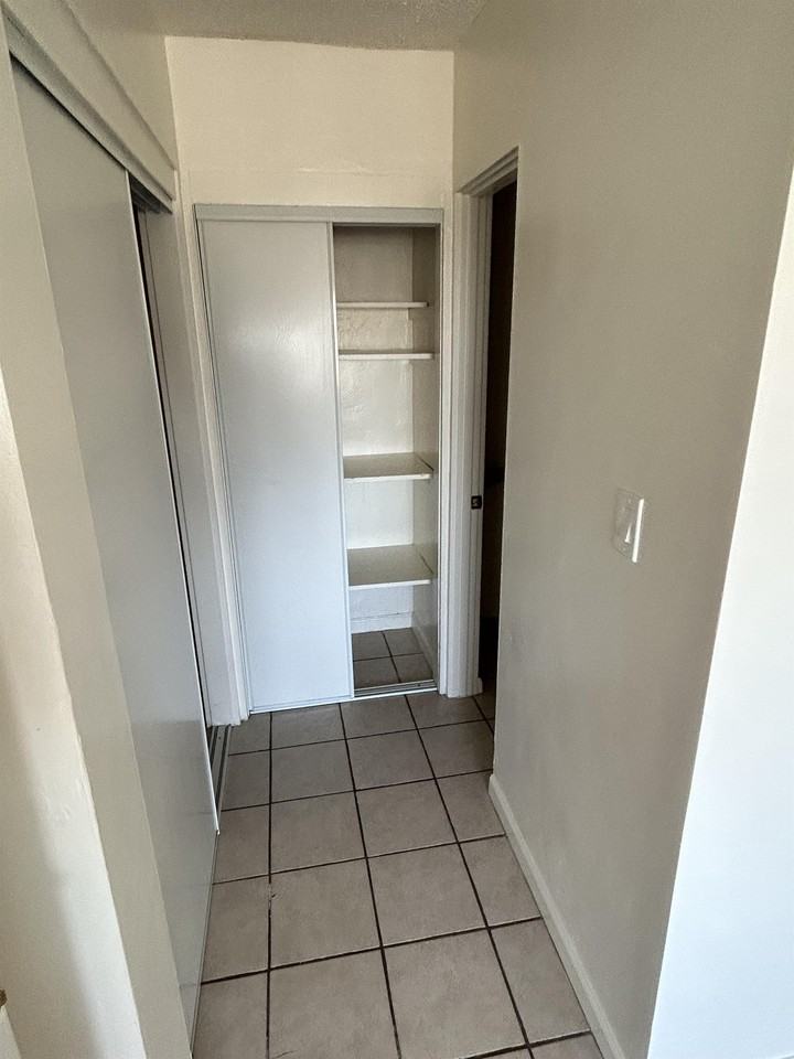 52nd St. - Photo 6 of 23