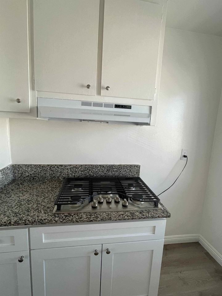 AJ Winnetka / 20006 Roscoe Blvd / John / RC - Photo 3 of 13