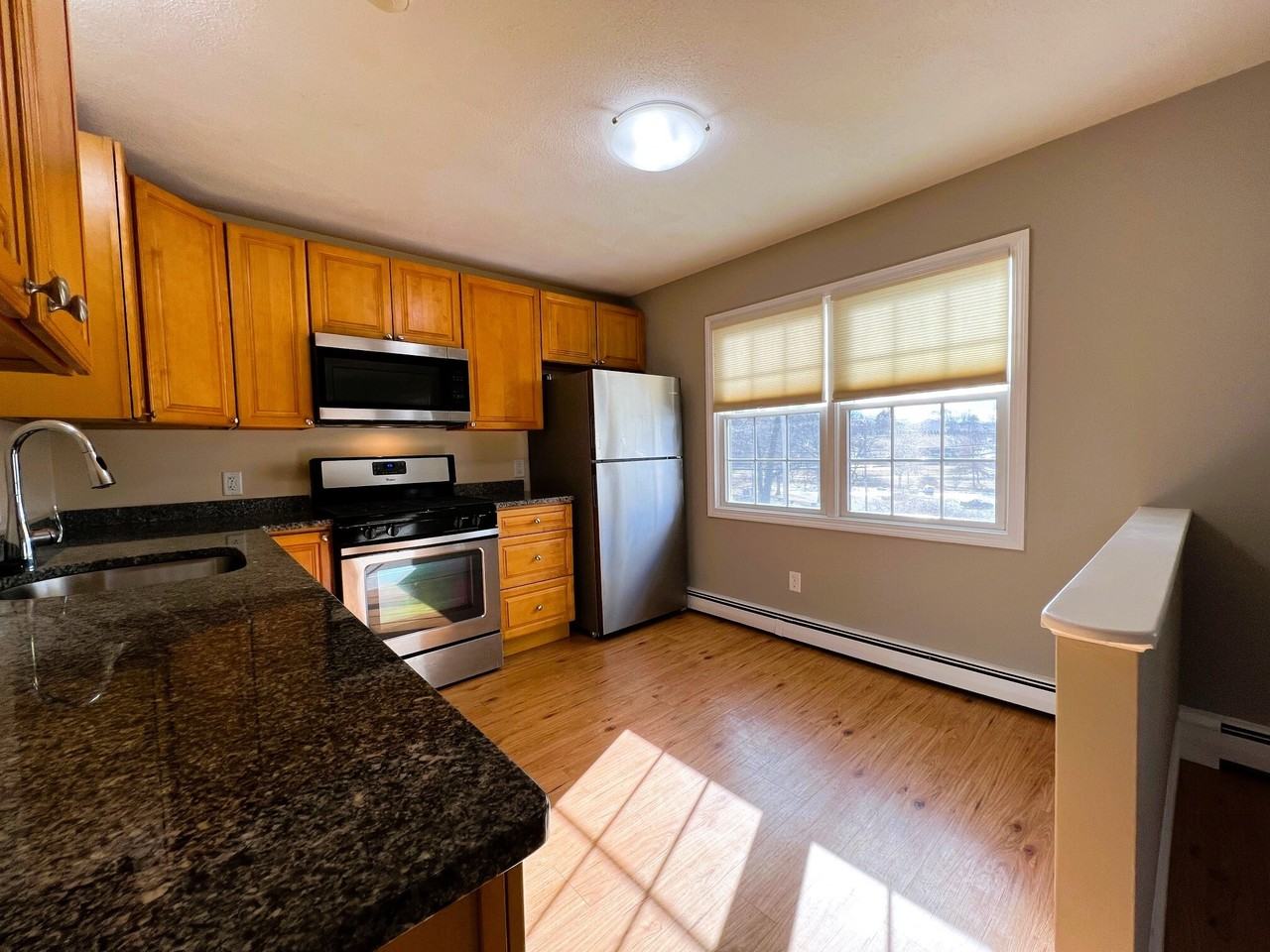 Cass/Elm - Photo 2 of 18