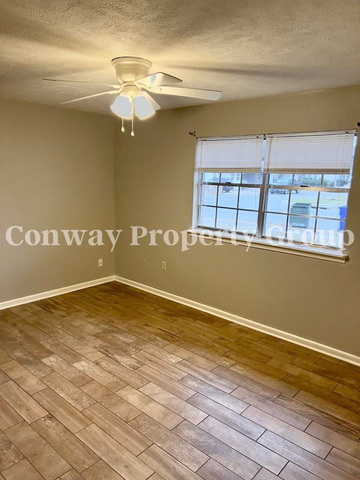 1106 Donaghey Ave. - Photo 5 of 8