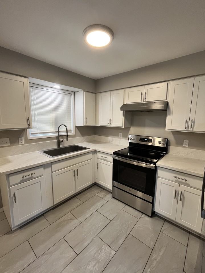 Twinlyn Place Apartments - Photo 6 of 20