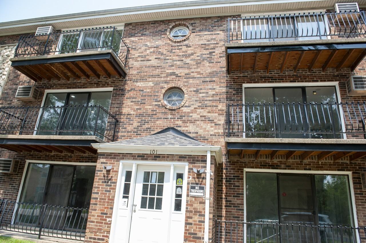 Oglesby - Photo 5 of 50