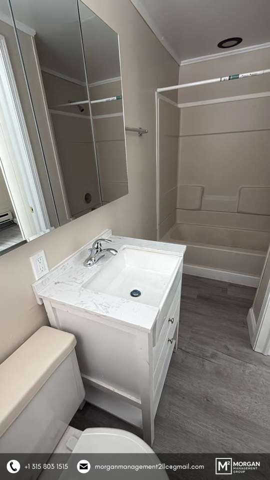 55 E 7th St - Photo 6 of 13