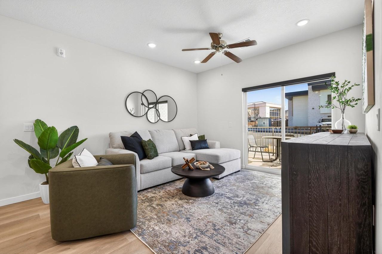 Mountain View Apartments - Photo 3 of 50