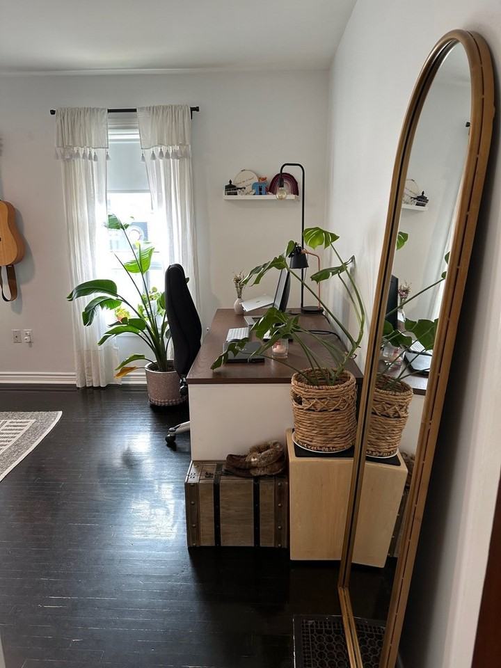 238 Christie St - Photo 4 of 18