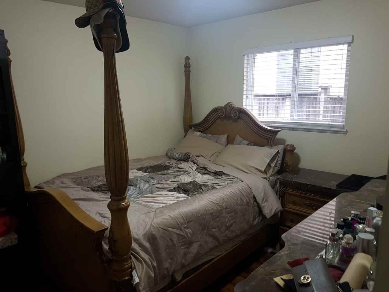 12018 100 Avenue - Photo 3 of 5