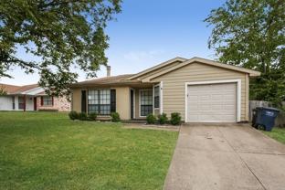 6958 Sandybrook Dr - Photo 1 of 1