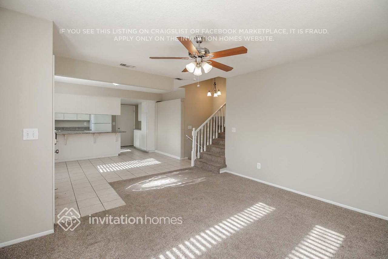 560 S Wilbur - Photo 2 of 20