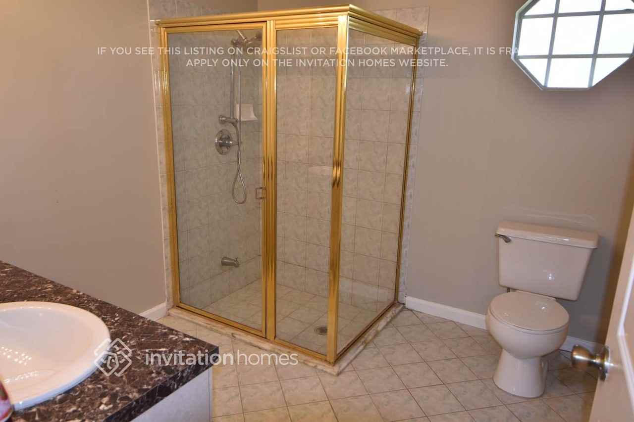 13788 Sheffield St - Photo 5 of 8