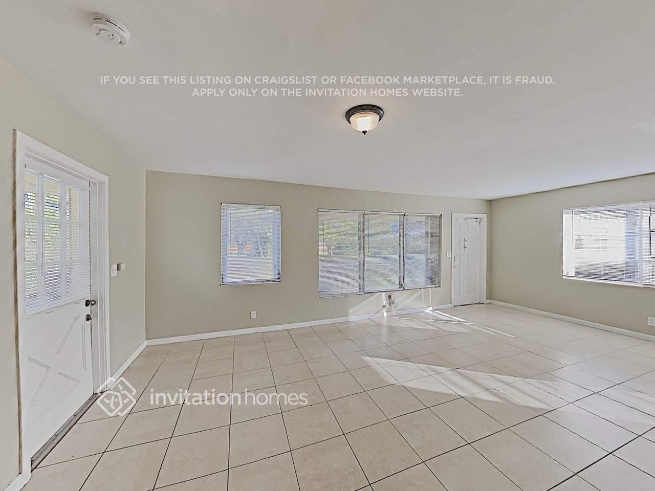 1521 20th Ave N - Photo 3 of 14