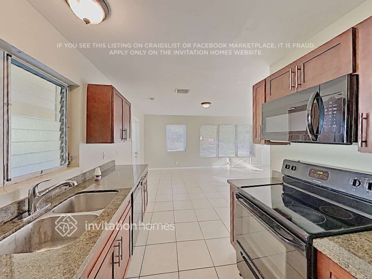 1521 20th Ave N - Photo 4 of 14