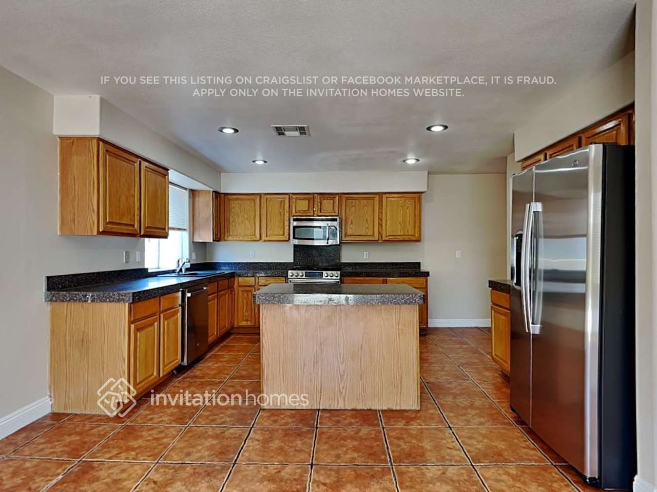 125 Golf Range St - Photo 7 of 20