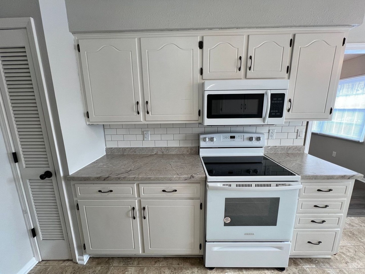 16929 E 3rd St S - Photo 7 of 18