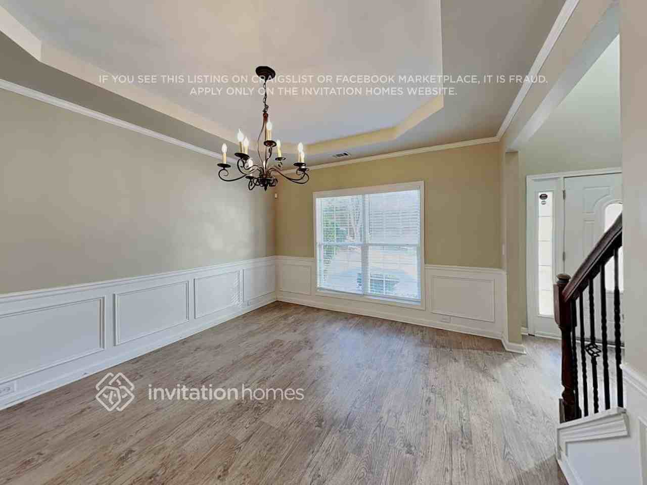 2096 Somerset Pl Se - Photo 7 of 23