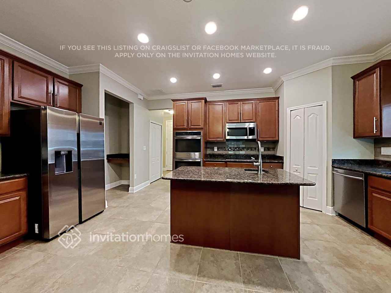 7526 39th Ave E - Photo 6 of 19