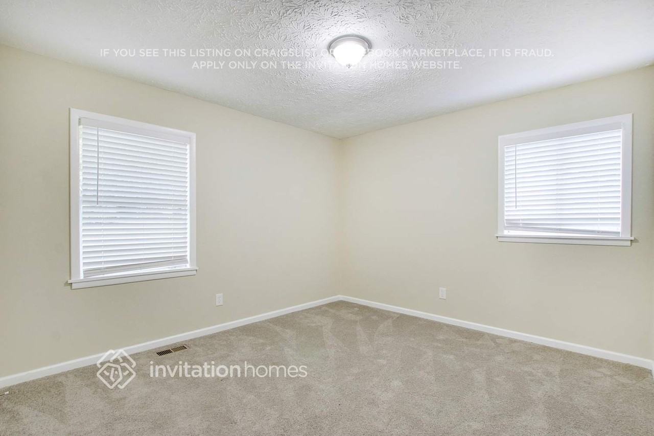 3077 Sasanqua Ln Sw - Photo 5 of 11