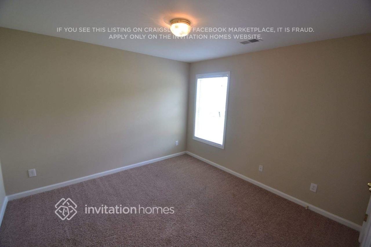 1970 Winnstead Pl - Photo 2 of 7