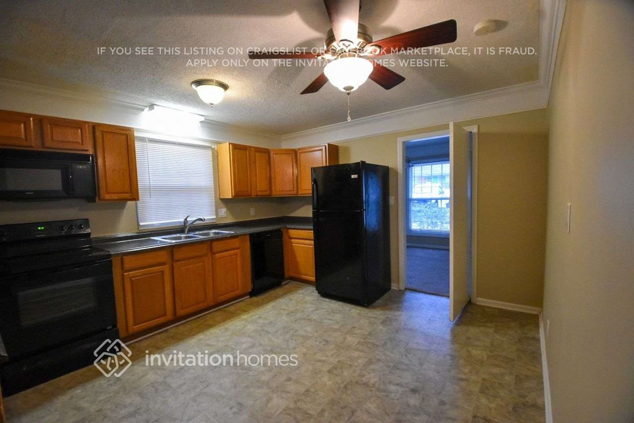 4629 Dawnwood Dr - Photo 7 of 23