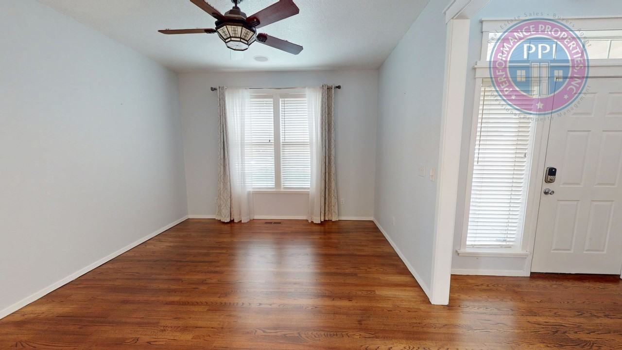 16698 Nw Tucson St - Photo 5 of 33