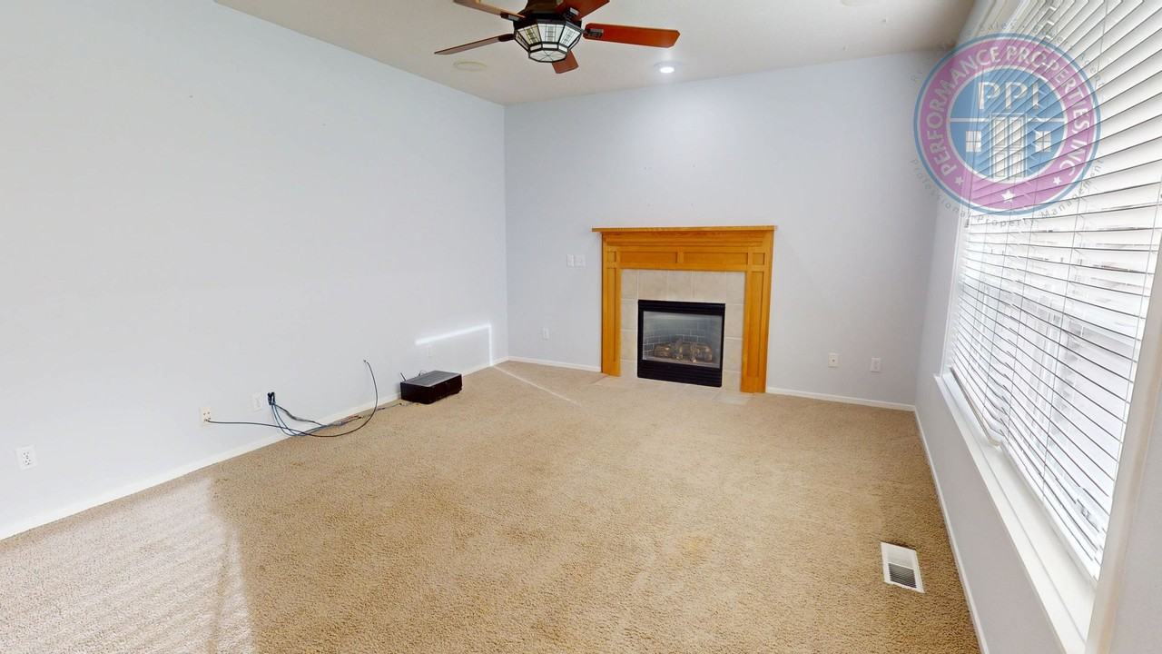 16698 Nw Tucson St - Photo 7 of 33