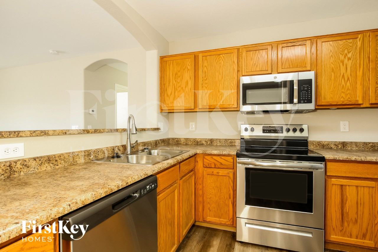 7221 W Marlette Ave - Photo 5 of 15