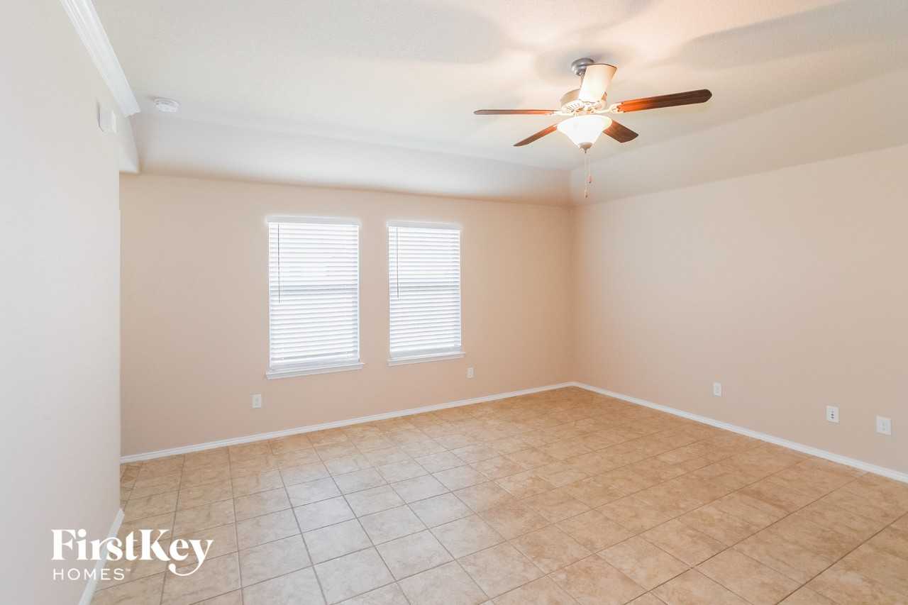 14113 Zavala Trl - Photo 2 of 15