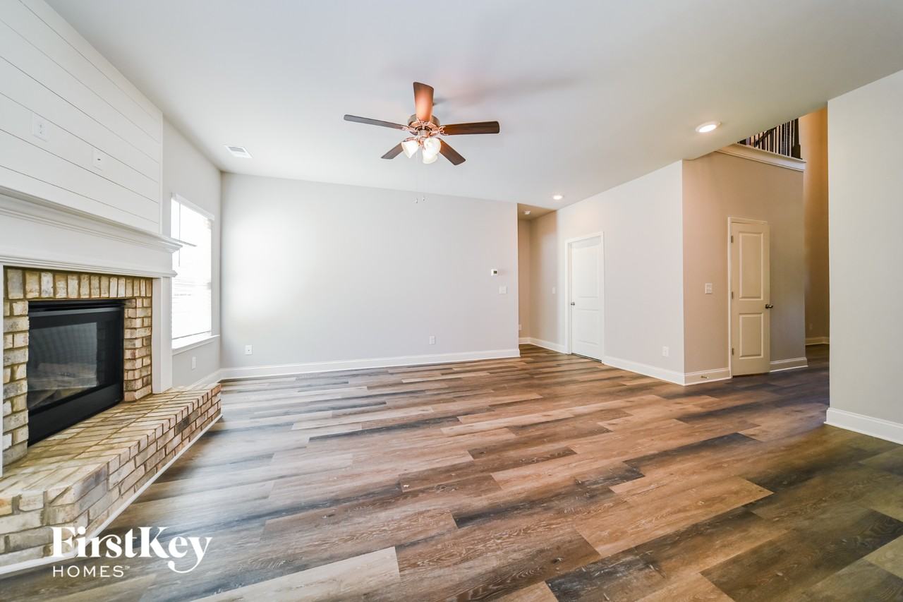 206 Cheshire Dr - Photo 5 of 15