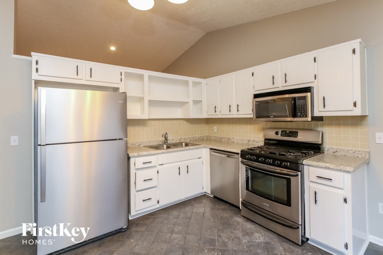 432 Shady Lane Cir - Photo 6 of 15