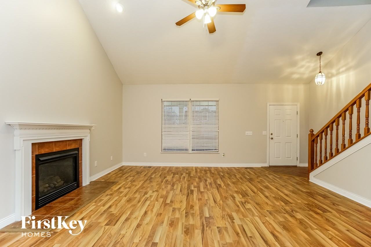 101 Brenden Loop - Photo 2 of 15