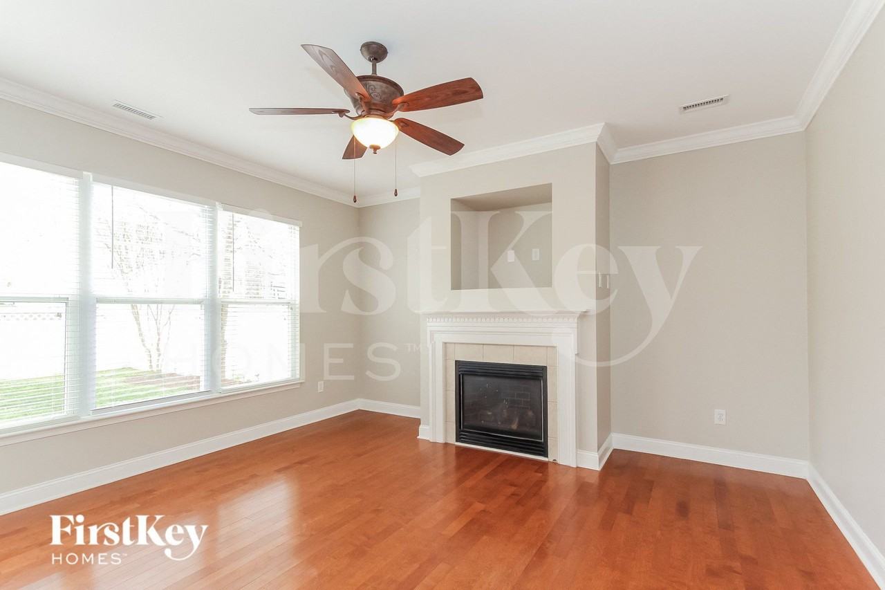 12655 Windyedge Rd - Photo 2 of 14